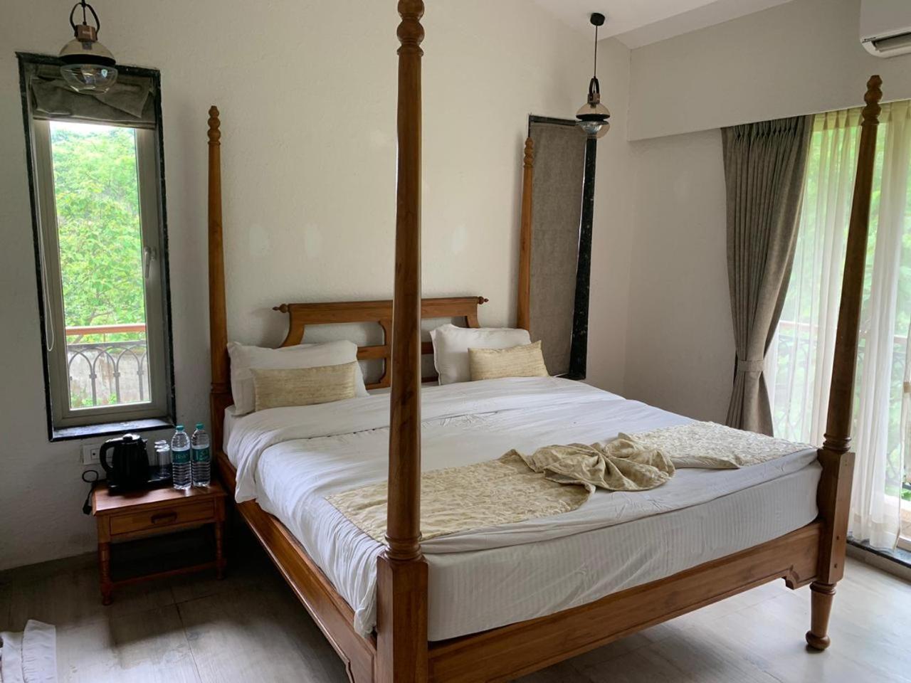 Wood Stock Acres Villa Resort Thane Dış mekan fotoğraf